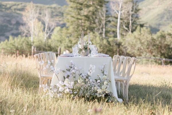 reception dining at one of the best ranch wedding venues