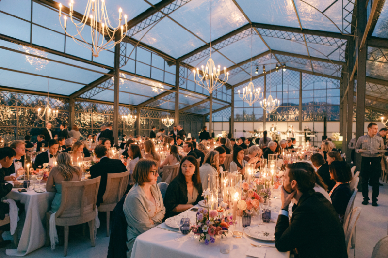 Beautiful Wyoming wedding locations that look just as stunning at night.