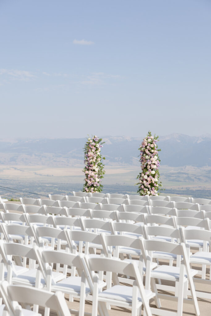 Wyoming wedding locations with mountain views for your ceremony space.